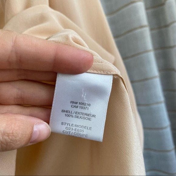 Equipment Signature Silk Shirt - Picture 8 of 10